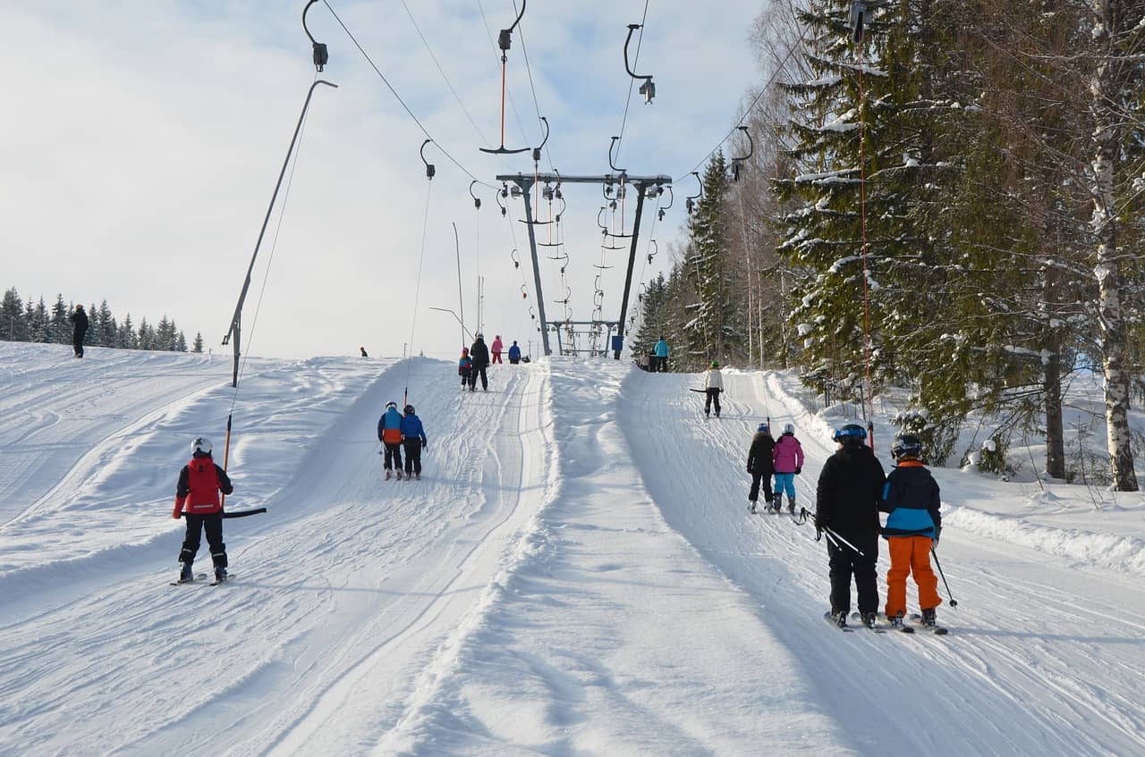 ski-4625952_1280 ski 4625952 1280