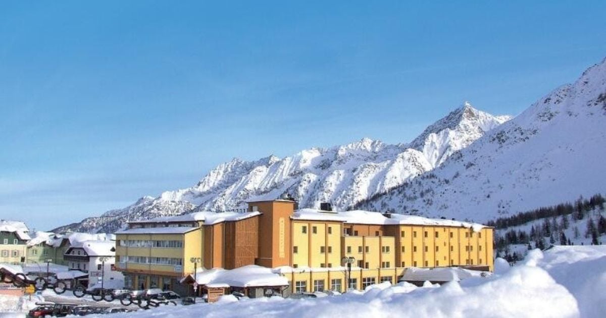 Grand Hotel Miramonti, Passo Tonale