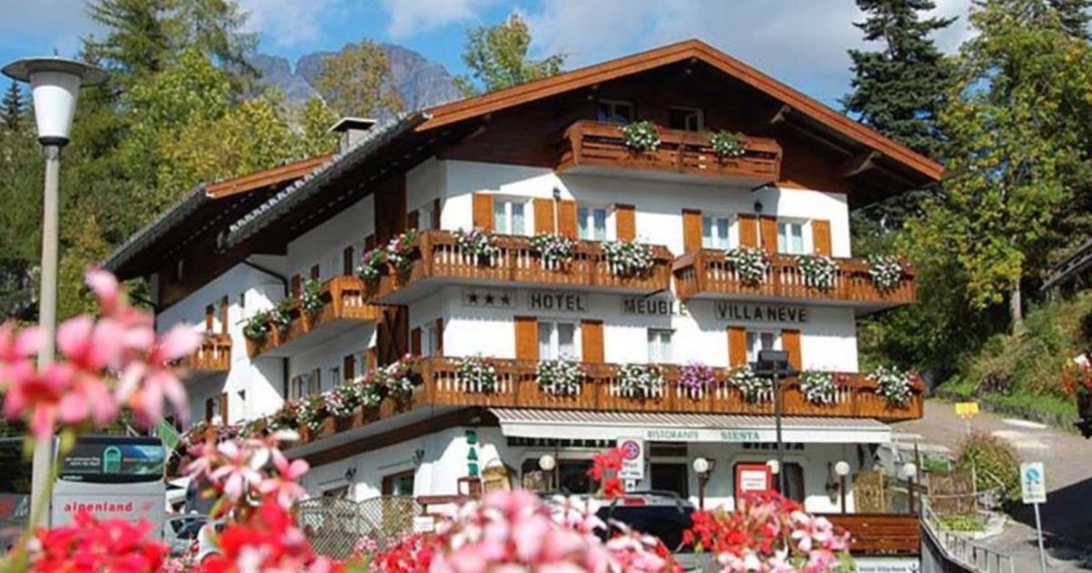 Villa Neve Cortina dAmpezzo